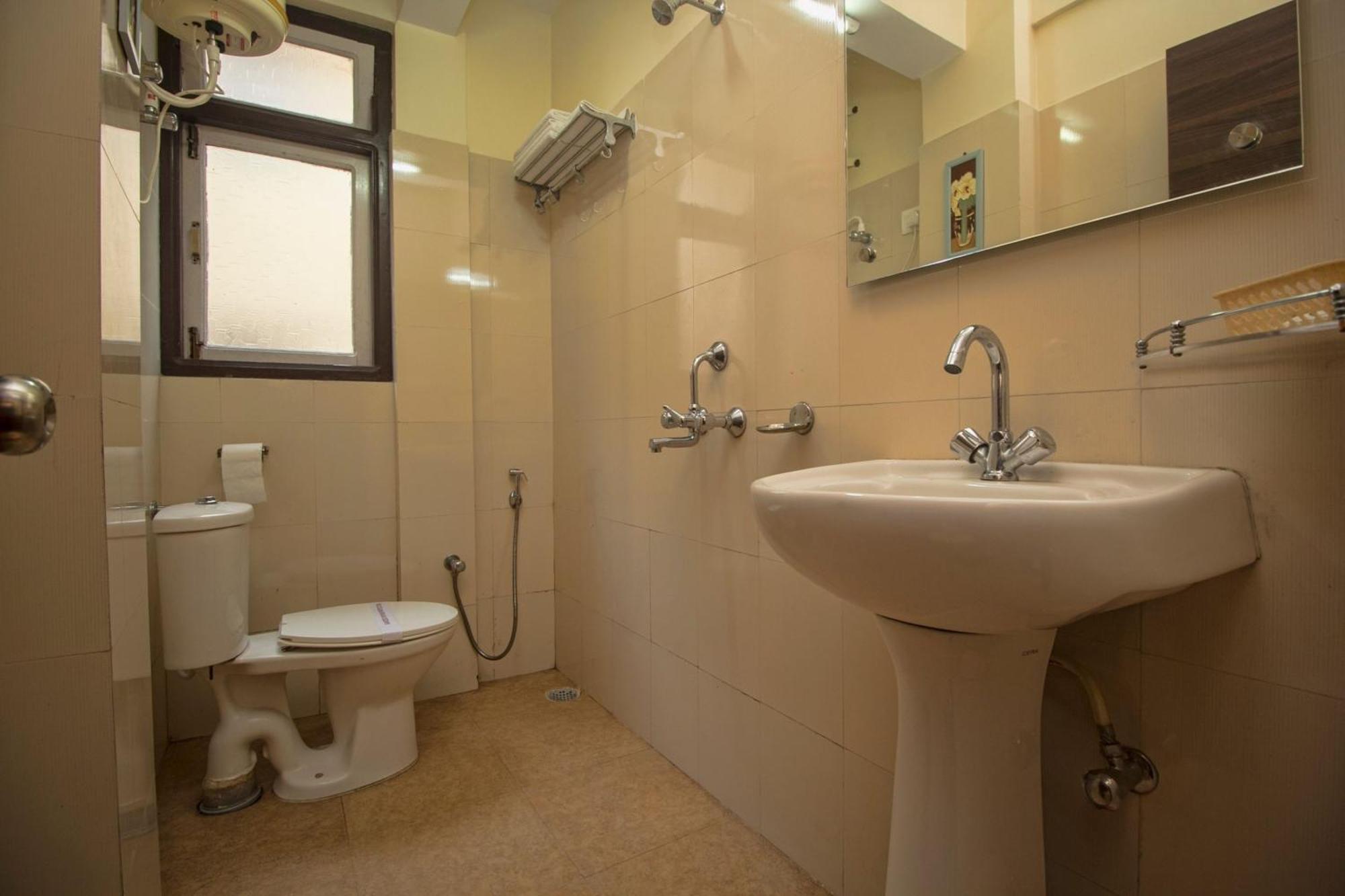 Super Hotel O Kshounish Residency Māldah Kültér fotó